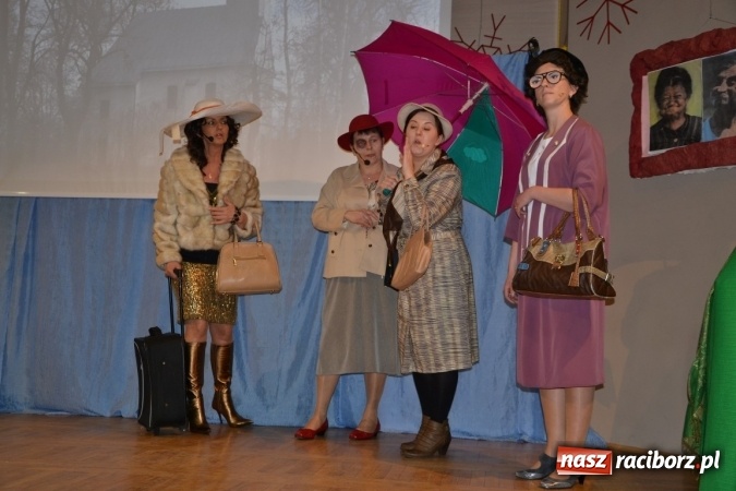 Zdjęcie w galerii na portalu naszraciborz.pl: Żywot człowieka poczciwego, czyli bolesławiki znów dały popis w Tworkowie wiadomości z regionu