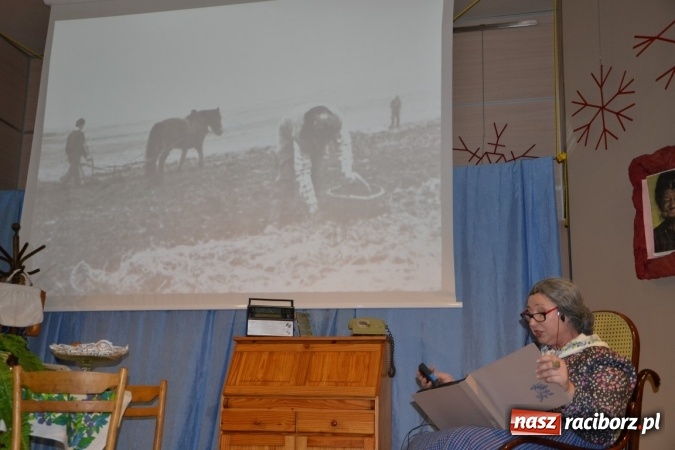 Zdjęcie w galerii na portalu naszraciborz.pl: Żywot człowieka poczciwego, czyli bolesławiki znów dały popis w Tworkowie wiadomości z regionu