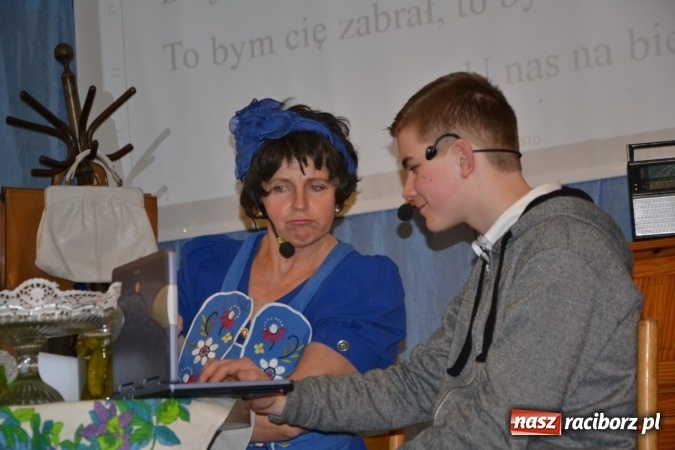 Zdjęcie w galerii na portalu naszraciborz.pl: Żywot człowieka poczciwego, czyli bolesławiki znów dały popis w Tworkowie wiadomości z regionu