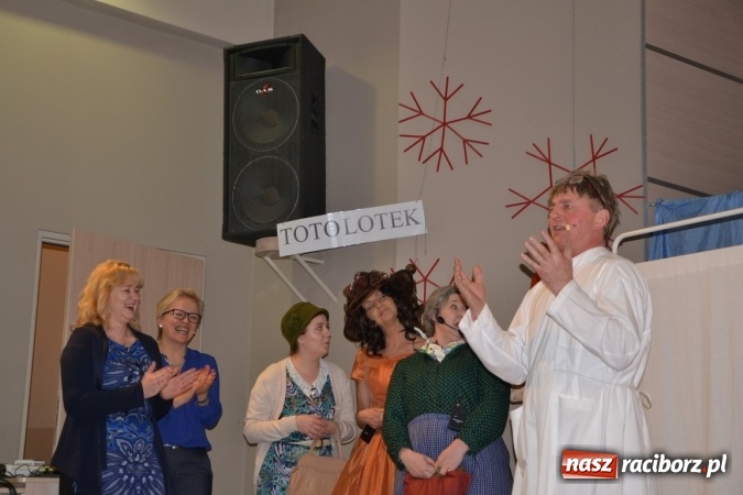 Zdjęcie w galerii na portalu naszraciborz.pl: Żywot człowieka poczciwego, czyli bolesławiki znów dały popis w Tworkowie wiadomości z regionu