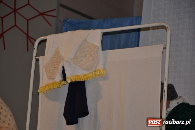 Zdjęcie w galerii na portalu naszraciborz.pl: Żywot człowieka poczciwego, czyli bolesławiki znów dały popis w Tworkowie wiadomości z regionu