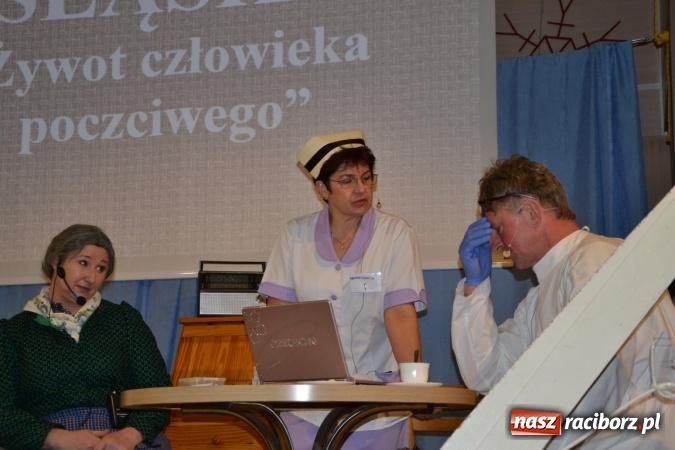 Zdjęcie w galerii na portalu naszraciborz.pl: Żywot człowieka poczciwego, czyli bolesławiki znów dały popis w Tworkowie wiadomości z regionu