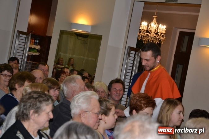 Zdjęcie w galerii na portalu naszraciborz.pl: Żywot człowieka poczciwego, czyli bolesławiki znów dały popis w Tworkowie wiadomości z regionu