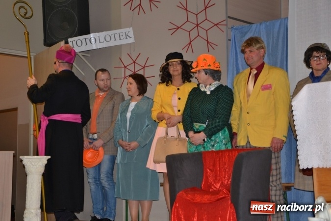 Zdjęcie w galerii na portalu naszraciborz.pl: Żywot człowieka poczciwego, czyli bolesławiki znów dały popis w Tworkowie wiadomości z regionu