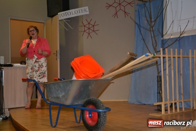 Zdjęcie w galerii na portalu naszraciborz.pl: Żywot człowieka poczciwego, czyli bolesławiki znów dały popis w Tworkowie wiadomości z regionu