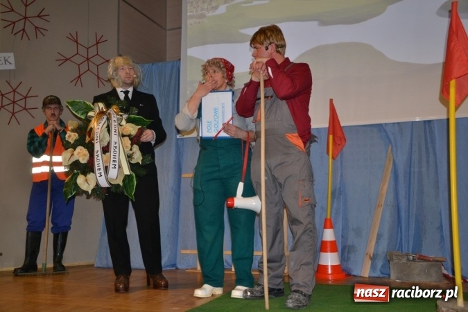 Zdjęcie w galerii na portalu naszraciborz.pl: Żywot człowieka poczciwego, czyli bolesławiki znów dały popis w Tworkowie wiadomości z regionu