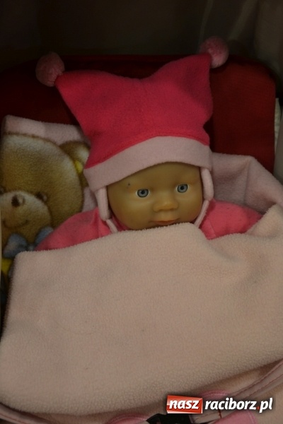 Zdjęcie w galerii na portalu naszraciborz.pl: Podwieczorek z piosenką, poezją i humorem - widowisko na zamku wiadomości z regionu