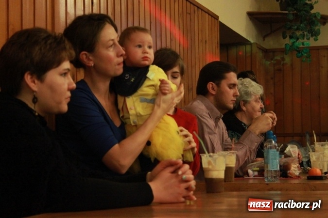Zdjęcie w galerii na portalu naszraciborz.pl: ZSP Wojnowice szaleje na balu przebierańc&oacute;w wiadomości z regionu