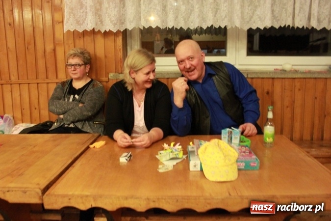 Zdjęcie w galerii na portalu naszraciborz.pl: ZSP Wojnowice szaleje na balu przebierańc&oacute;w wiadomości z regionu