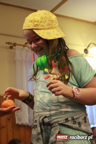 Zdjęcie w galerii na portalu naszraciborz.pl: ZSP Wojnowice szaleje na balu przebierańc&oacute;w wiadomości z regionu