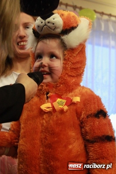 Zdjęcie w galerii na portalu naszraciborz.pl: ZSP Wojnowice szaleje na balu przebierańc&oacute;w wiadomości z regionu