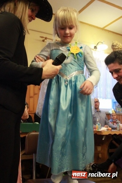 Zdjęcie w galerii na portalu naszraciborz.pl: ZSP Wojnowice szaleje na balu przebierańc&oacute;w wiadomości z regionu