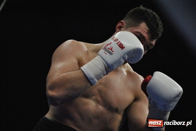 Zdjęcie w galerii na portalu naszraciborz.pl: Wygrana Michała Olasia nie dała zwycięstwa Husarii nad Wenezuelą  wiadomości z regionu