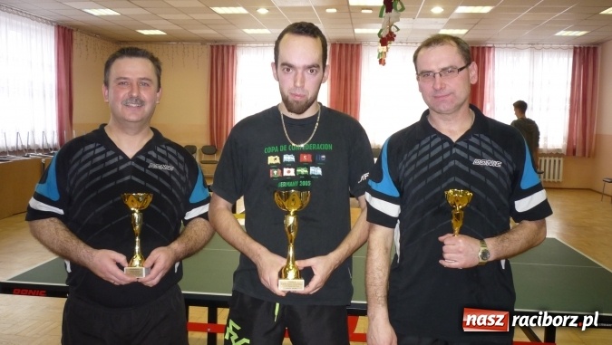 Zdjęcie w galerii na portalu naszraciborz.pl: W Bojanowie rozegrano Indywidualny Turniej Tenisa Stołowego o Puchar Sołtysa wiadomości z regionu