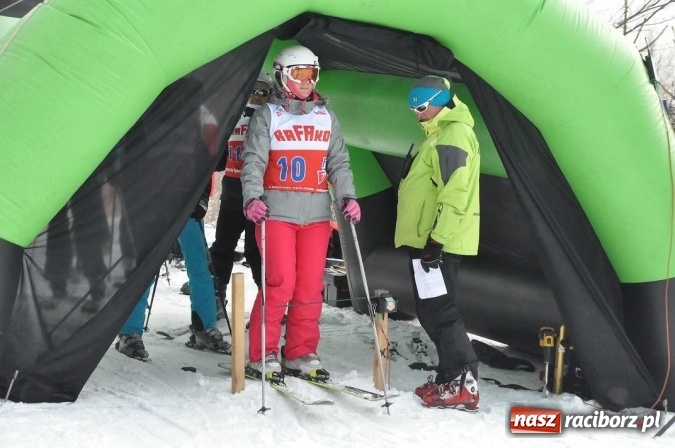 Zdjęcie w galerii na portalu naszraciborz.pl: Rafakowcy na XVII Mistrzostwach Polski Energetyk&oacute;w w Narciarstwie Alpejskim wiadomości z regionu