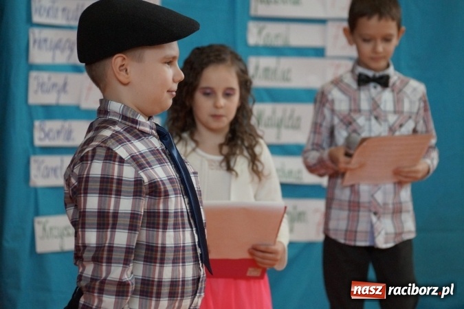 Zdjęcie w galerii na portalu naszraciborz.pl: Talent show dla babć i dziadków w Górkach Śląskich wiadomości z regionu