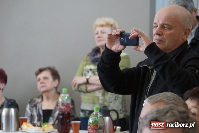 Zdjęcie w galerii na portalu naszraciborz.pl: Talent show dla babć i dziadków w Górkach Śląskich wiadomości z regionu