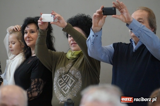 Zdjęcie w galerii na portalu naszraciborz.pl: Talent show dla babć i dziadków w Górkach Śląskich wiadomości z regionu