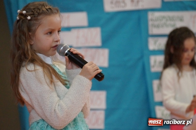 Zdjęcie w galerii na portalu naszraciborz.pl: Talent show dla babć i dziadków w Górkach Śląskich wiadomości z regionu