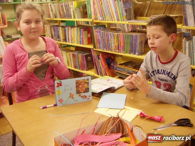 Zdjęcie w galerii na portalu naszraciborz.pl: Styczniowe warsztaty w bibliotece  wiadomości z regionu