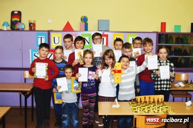 Zdjęcie w galerii na portalu naszraciborz.pl: Szkoła Podstawowa nr 4 otwiera swoje drzwi  wiadomości z regionu