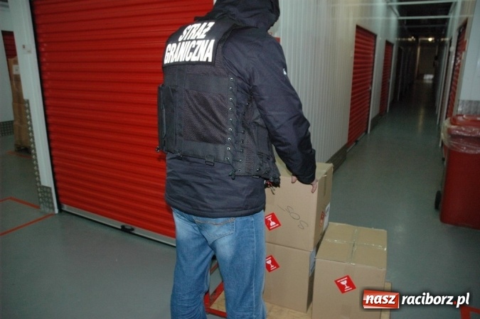 Zdjęcie w galerii na portalu naszraciborz.pl: Policjanci i raciborscy pogranicznicy rozbili zorganizowaną grupę przestępczą  wiadomości z regionu