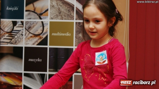 Zdjęcie w galerii na portalu naszraciborz.pl: Finał konkursu „Od przedszkola do książkowego mola” w bibliotece wiadomości z regionu