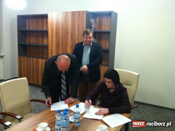 Zdjęcie w galerii na portalu naszraciborz.pl: Raciborska PWSZ współpracuje z Jastrzębskim Klastrem Innowacji wiadomości z regionu