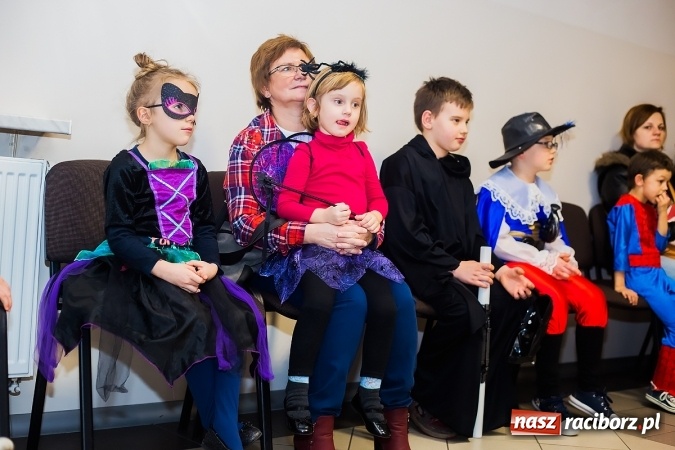 Zdjęcie w galerii na portalu naszraciborz.pl: Wielki bal przebierańców w Pietrowicach Wielkich wiadomości z regionu