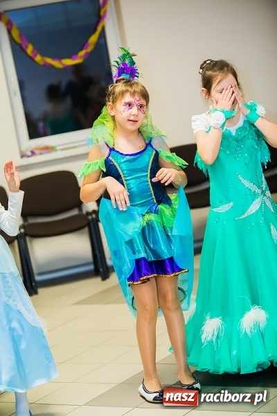 Zdjęcie w galerii na portalu naszraciborz.pl: Wielki bal przebierańców w Pietrowicach Wielkich wiadomości z regionu