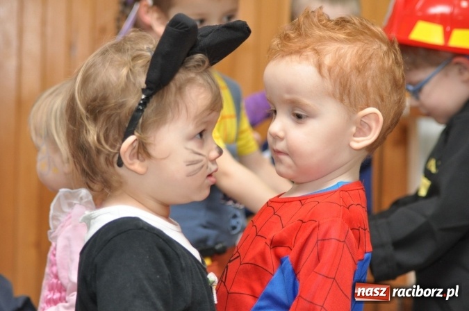 Zdjęcie w galerii na portalu naszraciborz.pl: Domowe Przedszkolaki balowały z Babciami i Dziadkami wiadomości z regionu