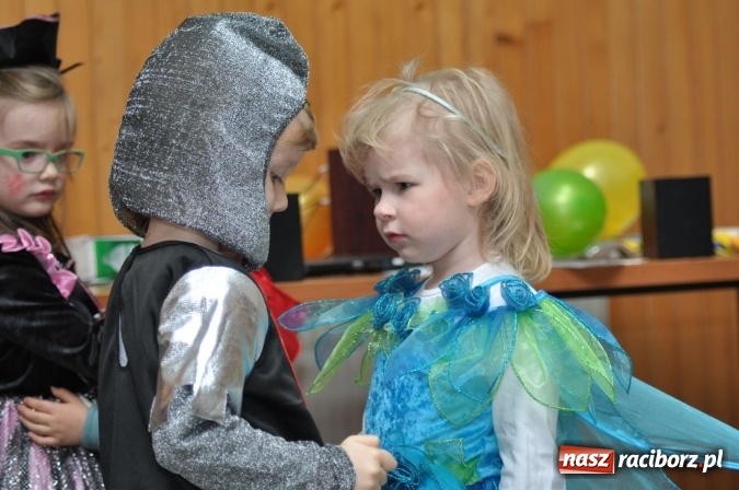 Zdjęcie w galerii na portalu naszraciborz.pl: Domowe Przedszkolaki balowały z Babciami i Dziadkami wiadomości z regionu