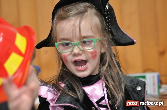 Zdjęcie w galerii na portalu naszraciborz.pl: Domowe Przedszkolaki balowały z Babciami i Dziadkami wiadomości z regionu