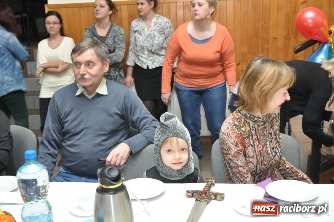 Zdjęcie w galerii na portalu naszraciborz.pl: Domowe Przedszkolaki balowały z Babciami i Dziadkami wiadomości z regionu