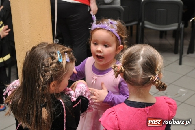 Zdjęcie w galerii na portalu naszraciborz.pl: Domowe Przedszkolaki balowały z Babciami i Dziadkami wiadomości z regionu