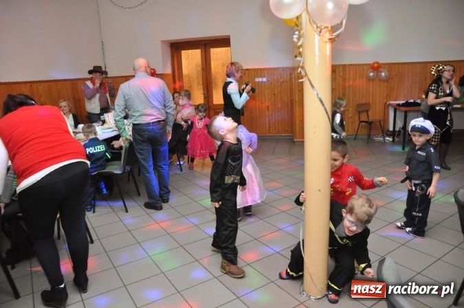 Zdjęcie w galerii na portalu naszraciborz.pl: Domowe Przedszkolaki balowały z Babciami i Dziadkami wiadomości z regionu