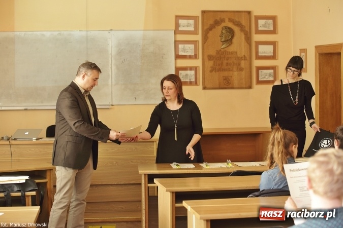 Zdjęcie w galerii na portalu naszraciborz.pl: IX Konkurs Języka Angielskiego i Niemieckiego - sprawdź, kto zdobył indeks raciborskiej uczelni wiadomości z regionu