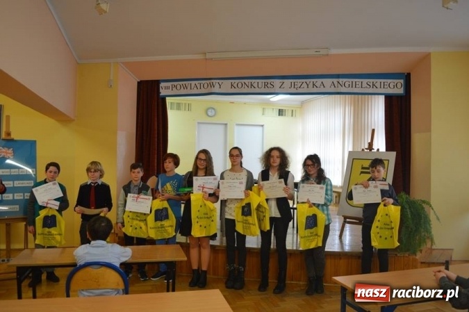 Zdjęcie w galerii na portalu naszraciborz.pl: English for you - VIII Powiatowy Konkurs w Gimnazjum nr 3 wiadomości z regionu