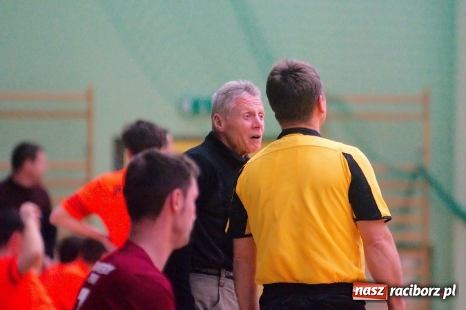 Zdjęcie w galerii na portalu naszraciborz.pl: HLPN: Futsalowy piątek w Arenie Rafako. Kolejna porażka Pata Cabra Team. Wild Boys rozgromieni przez RS-Bau wiadomości z regionu