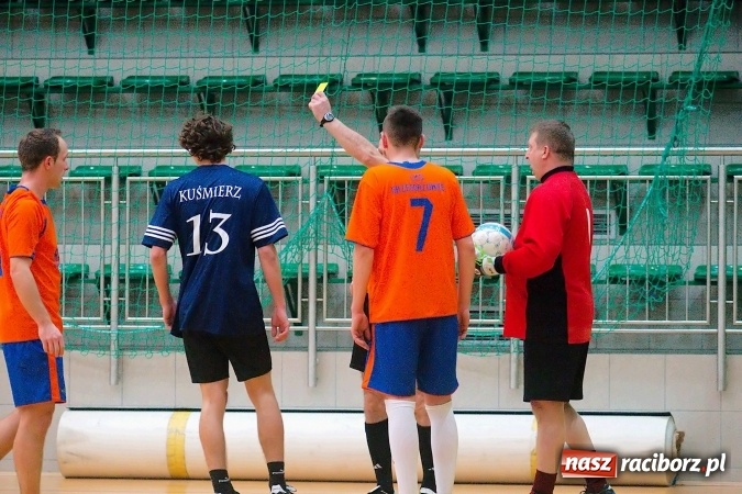 Zdjęcie w galerii na portalu naszraciborz.pl: HLPN: Futsalowy piątek w Arenie Rafako. Kolejna porażka Pata Cabra Team. Wild Boys rozgromieni przez RS-Bau wiadomości z regionu