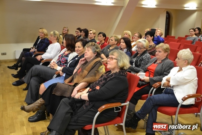 Zdjęcie w galerii na portalu naszraciborz.pl: Forum Kobiet na Zamku Piastowskim za nami wiadomości z regionu