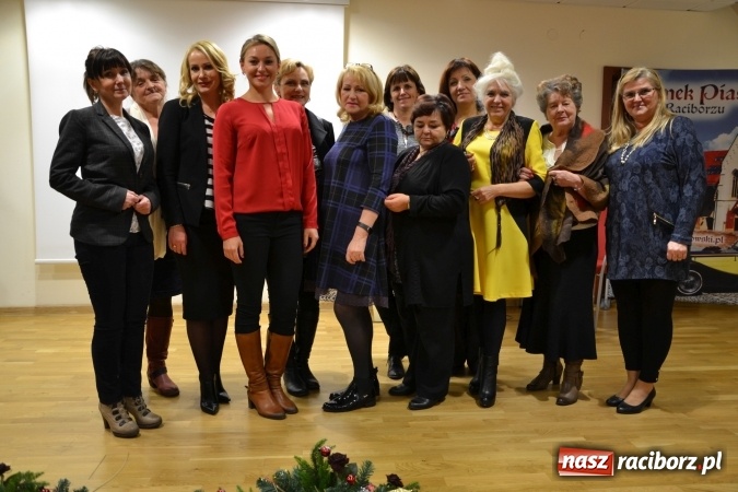 Zdjęcie w galerii na portalu naszraciborz.pl: Forum Kobiet na Zamku Piastowskim za nami wiadomości z regionu