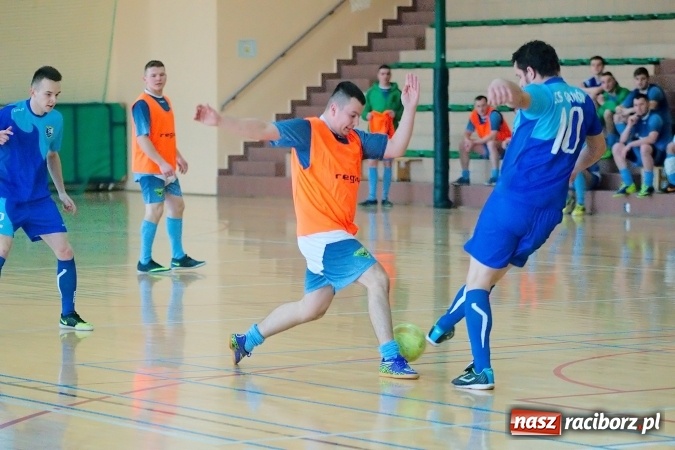 Zdjęcie w galerii na portalu naszraciborz.pl: IX Turniej o Puchar Wójta Gminy Rudnik za nami. Grzegorzowice z trofeum wiadomości z regionu