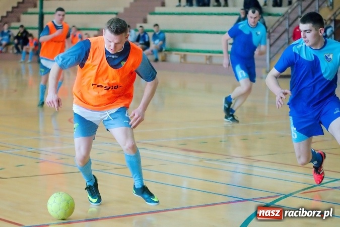 Zdjęcie w galerii na portalu naszraciborz.pl: IX Turniej o Puchar Wójta Gminy Rudnik za nami. Grzegorzowice z trofeum wiadomości z regionu