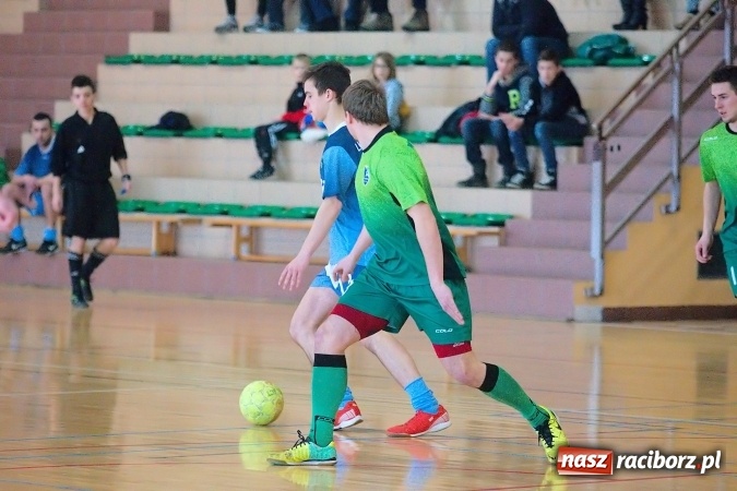 Zdjęcie w galerii na portalu naszraciborz.pl: IX Turniej o Puchar Wójta Gminy Rudnik za nami. Grzegorzowice z trofeum wiadomości z regionu