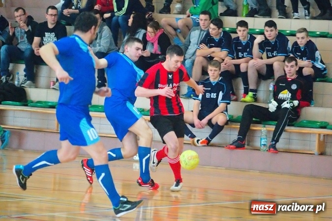 Zdjęcie w galerii na portalu naszraciborz.pl: IX Turniej o Puchar Wójta Gminy Rudnik za nami. Grzegorzowice z trofeum wiadomości z regionu