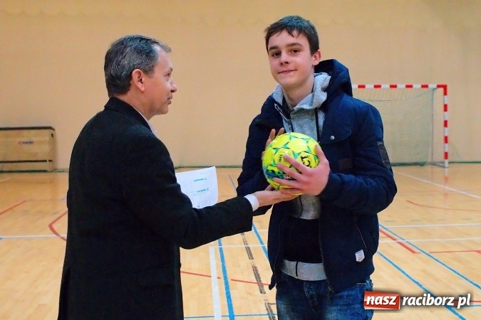 Zdjęcie w galerii na portalu naszraciborz.pl: IX Turniej o Puchar Wójta Gminy Rudnik za nami. Grzegorzowice z trofeum wiadomości z regionu