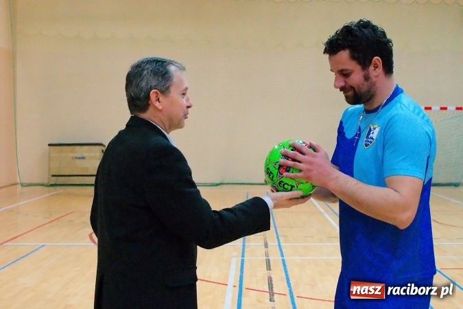 Zdjęcie w galerii na portalu naszraciborz.pl: IX Turniej o Puchar Wójta Gminy Rudnik za nami. Grzegorzowice z trofeum wiadomości z regionu