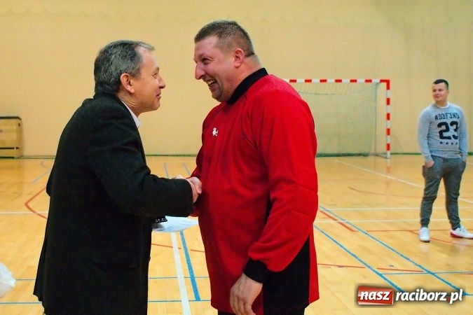 Zdjęcie w galerii na portalu naszraciborz.pl: IX Turniej o Puchar Wójta Gminy Rudnik za nami. Grzegorzowice z trofeum wiadomości z regionu