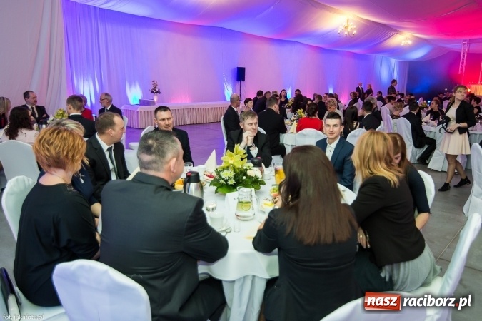 Zdjęcie w galerii na portalu naszraciborz.pl: Gala pietrowickiego biznesu - sprawdź kto dostał wyr&oacute;żnienie! wiadomości z regionu